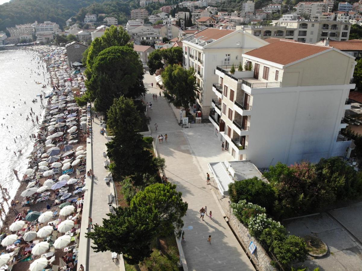 Mar Azul Apartments Petrovac Eksteriør billede