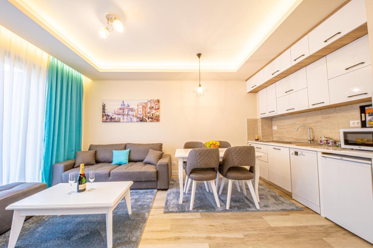 Mar Azul Apartments Petrovac Eksteriør billede