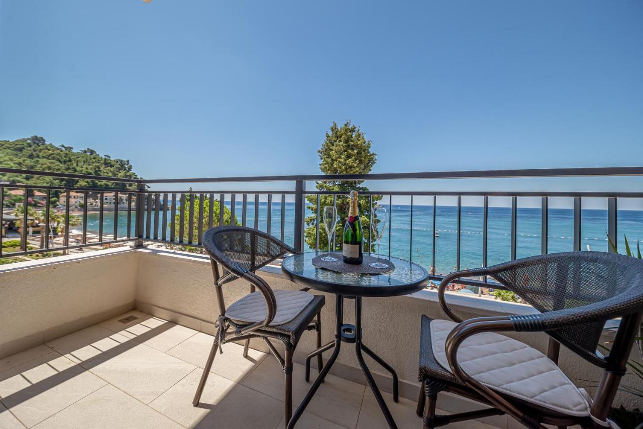 Mar Azul Apartments Petrovac Eksteriør billede