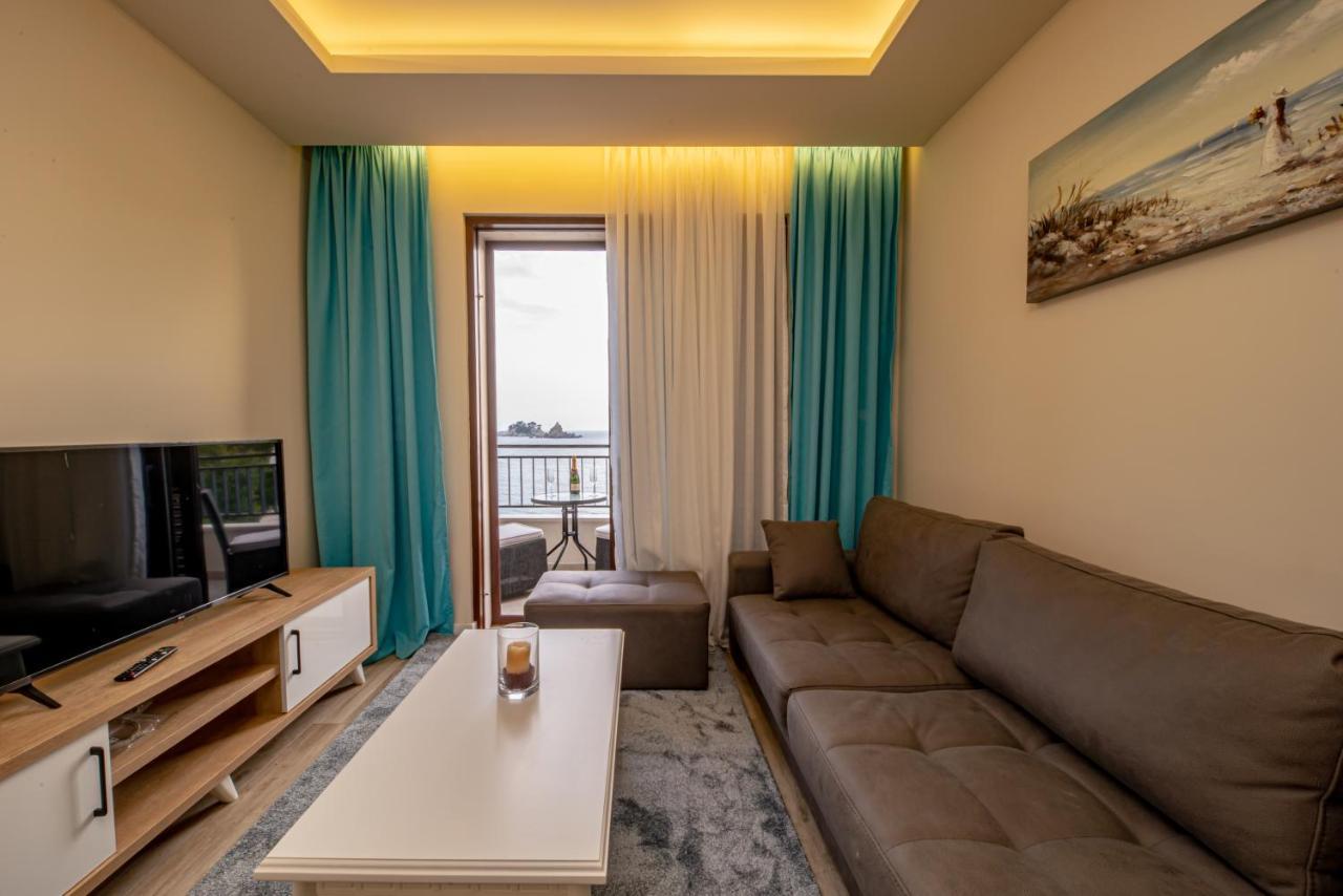 Mar Azul Apartments Petrovac Eksteriør billede